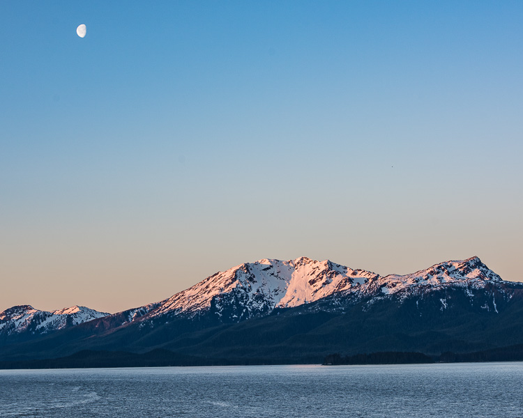 Dawn over Admiralty Island D81_5615_z